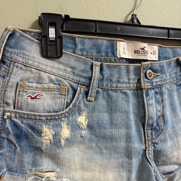 Hollister Womens Y2K Micro Mini Shorts Size 27 Denim Pockets Logo Distressed - Picture 2 of 8